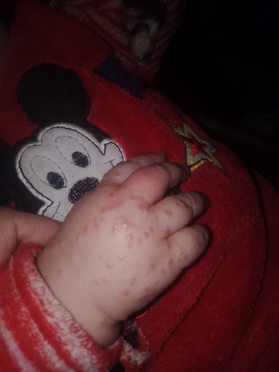 Eileen's mother ❣🍉 tweet media