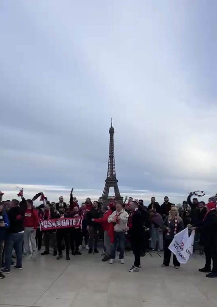 barjoker7's tweet photo. Το Παρίσι είναι κόκκινο !
@Olympiacos_BC https://t.co/1c2WUbXSjJ