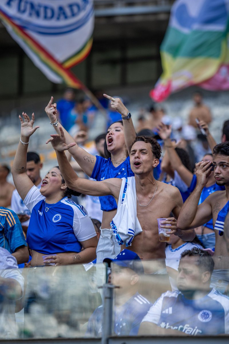 glasaro13's tweet photo. Sorte no jogo e no amor
@Cruzeiro https://t.co/GQ7pn0KiJ2