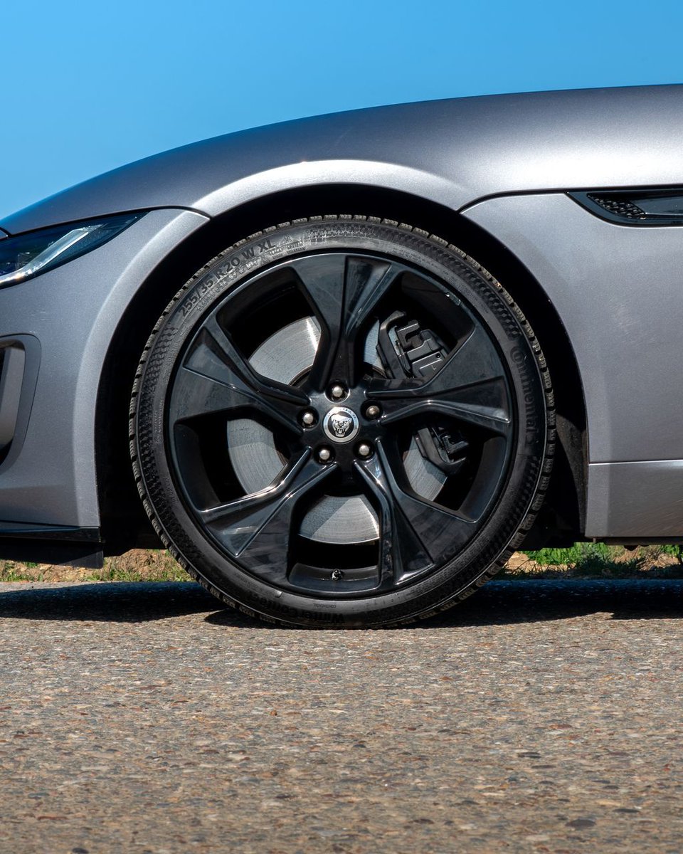 saxtonsofficial's tweet image. Have You Seen Our... 2022 Jaguar F-Type V8

Now available at Saxtons📍

Colour: Eiger Grey
Price: £51,250
Mileage: 13,004
Reg: KS22 HLD

Link:saxtons.co.uk/vehicle/jaguar… 

#jaguar #ftype #v8 #supercharger