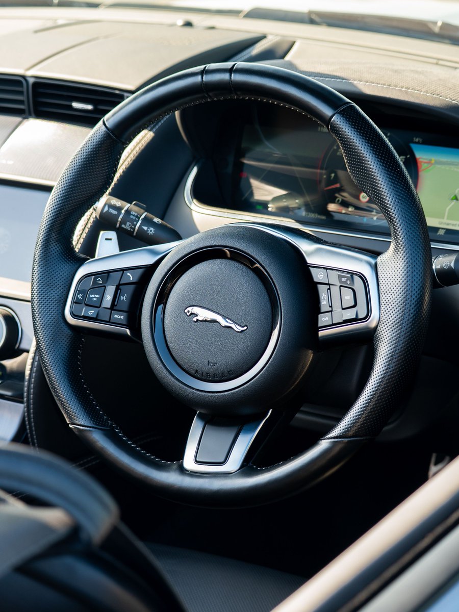 saxtonsofficial's tweet image. Have You Seen Our... 2022 Jaguar F-Type V8

Now available at Saxtons📍

Colour: Eiger Grey
Price: £51,250
Mileage: 13,004
Reg: KS22 HLD

Link:saxtons.co.uk/vehicle/jaguar… 

#jaguar #ftype #v8 #supercharger