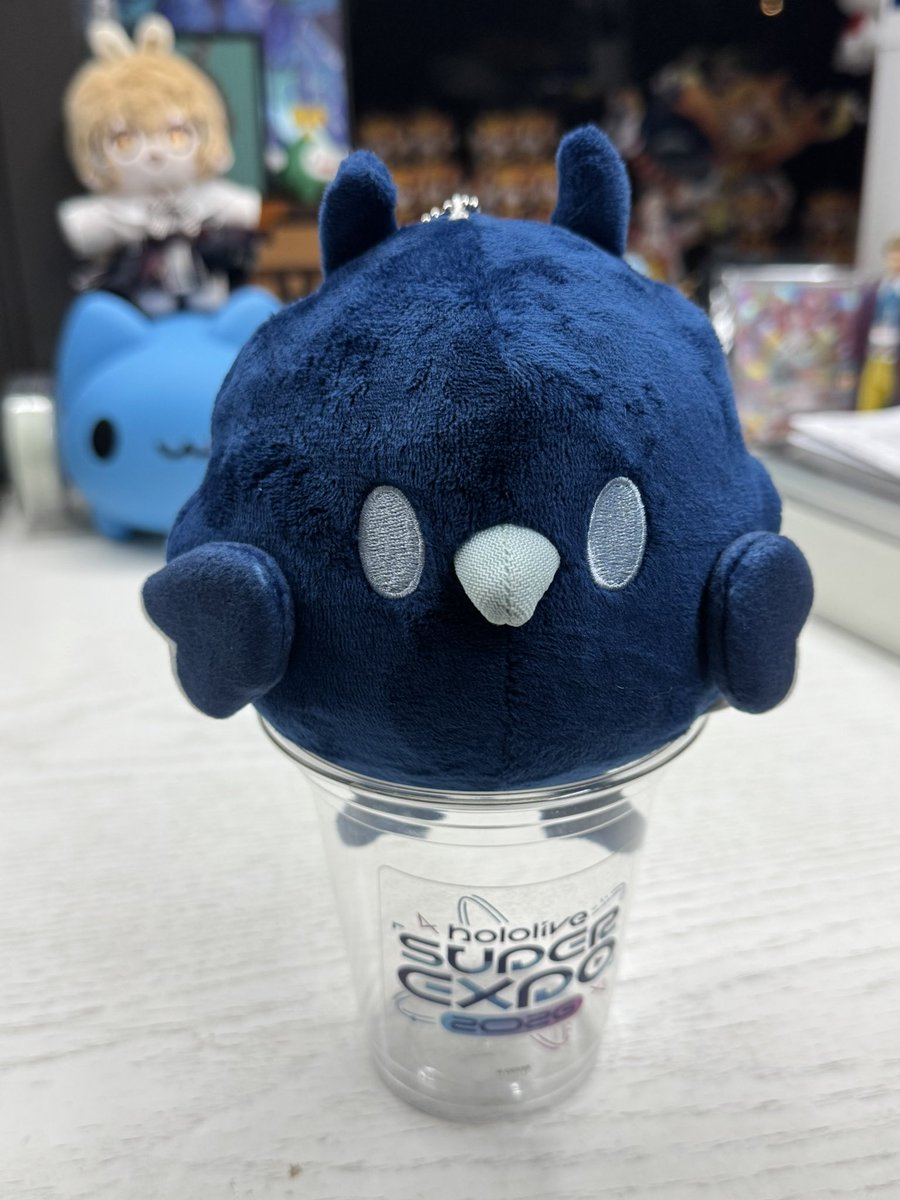 BarrySymere's tweet photo. Anyone dropped a fat fk in the past few days in Tokyo? I found this fella without an owner nearby so I decided to take him with me. Please contact me if you recognise this poor jailbird. I’m no longer in Japan but I’ll send it back to you.

 #RissaLIVE https://t.co/u5Dgs5un8y