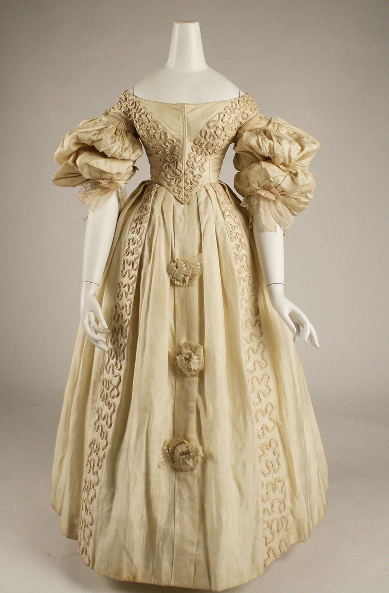 Enezia is seeing bts tweet media