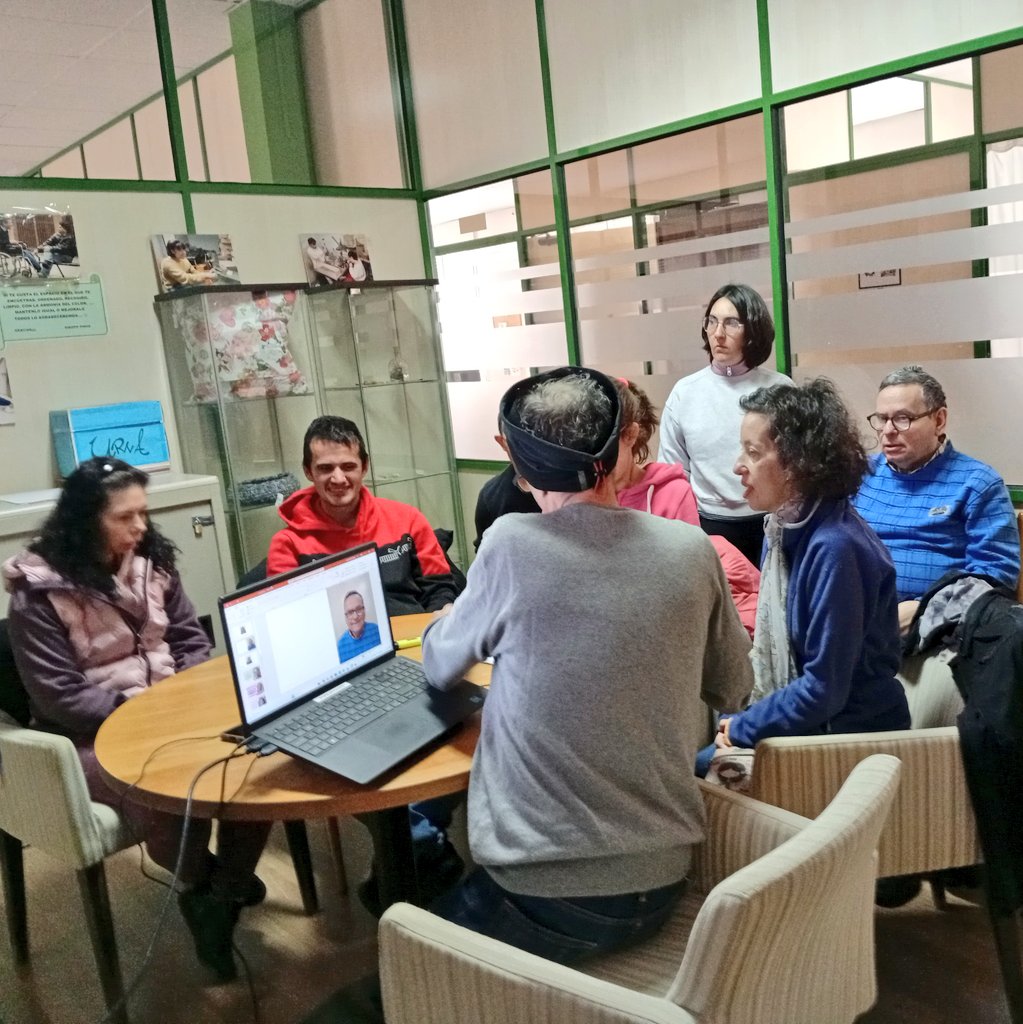 ComitéCiudadanía tweet media