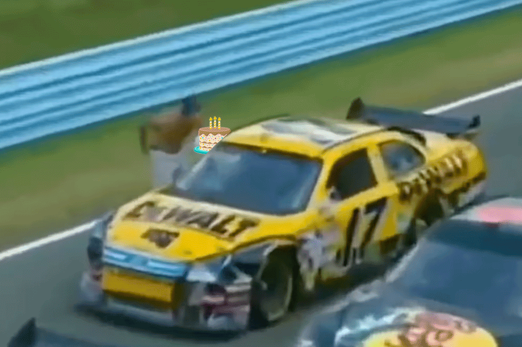 nascarcasm tweet media