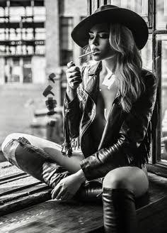 Liz 💖 (@epieri69) on Twitter photo 