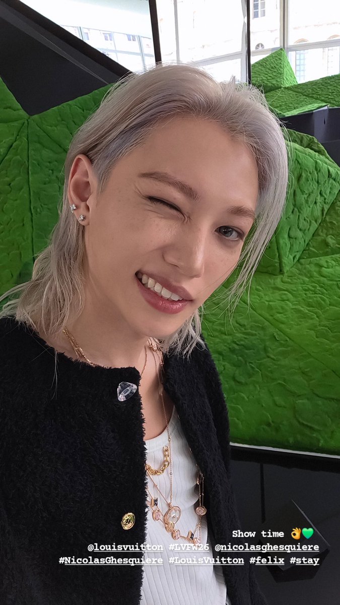 행복이 tweet media