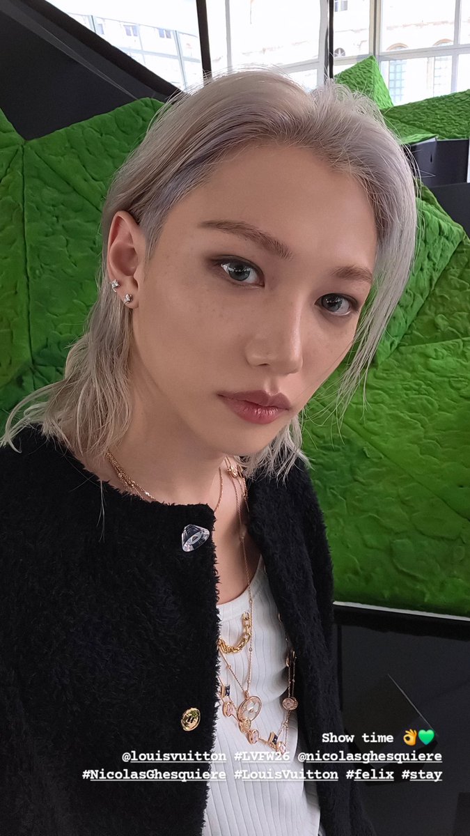 행복이 tweet media