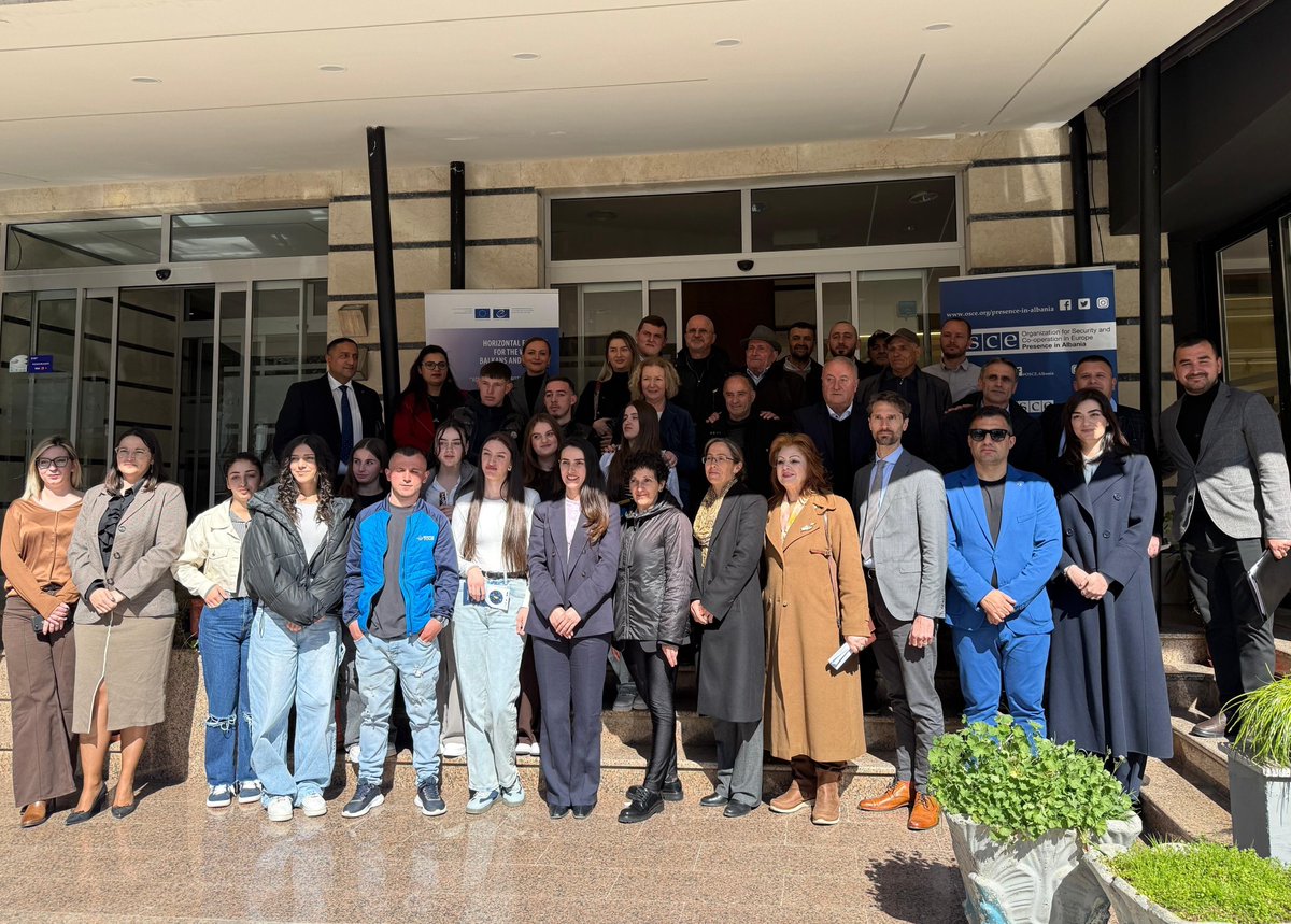 OSCEinAlbania's tweet image. 📝 A roundtable in Kukës raised awareness on the procedure for #selfidentification as a #NationalMinority. @OSCEinAlbania supported this event organized by @PuneteBrendshme &amp;amp; Committee on National Minorities, with support from @EUinAlbania @COE_Tirana. 
📍Dropull &amp;amp; Korça are next