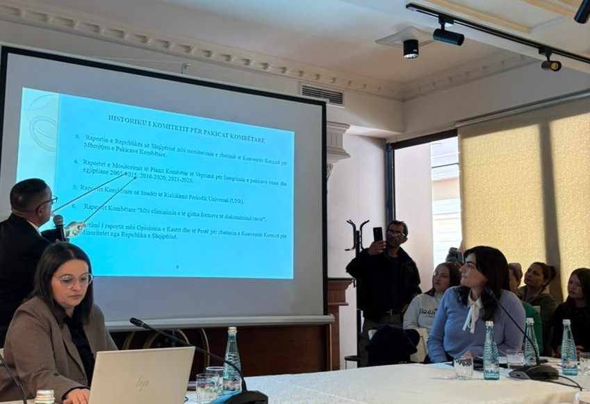 OSCEinAlbania's tweet image. 📝 A roundtable in Kukës raised awareness on the procedure for #selfidentification as a #NationalMinority. @OSCEinAlbania supported this event organized by @PuneteBrendshme &amp;amp; Committee on National Minorities, with support from @EUinAlbania @COE_Tirana. 
📍Dropull &amp;amp; Korça are next