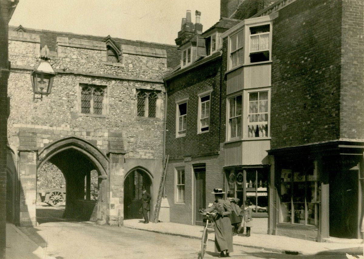 Winchester College Heritage tweet media