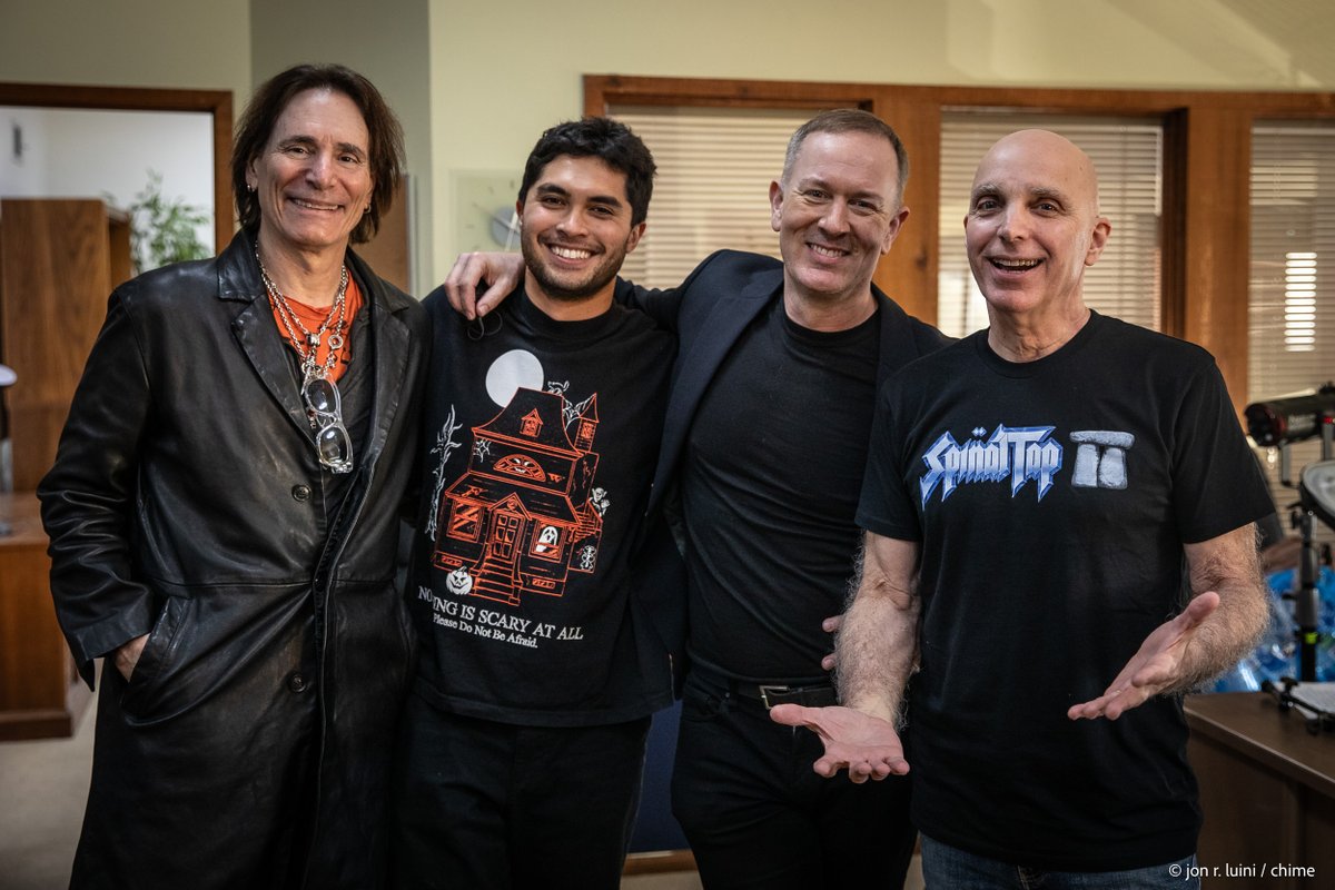 Joe Satriani tweet media