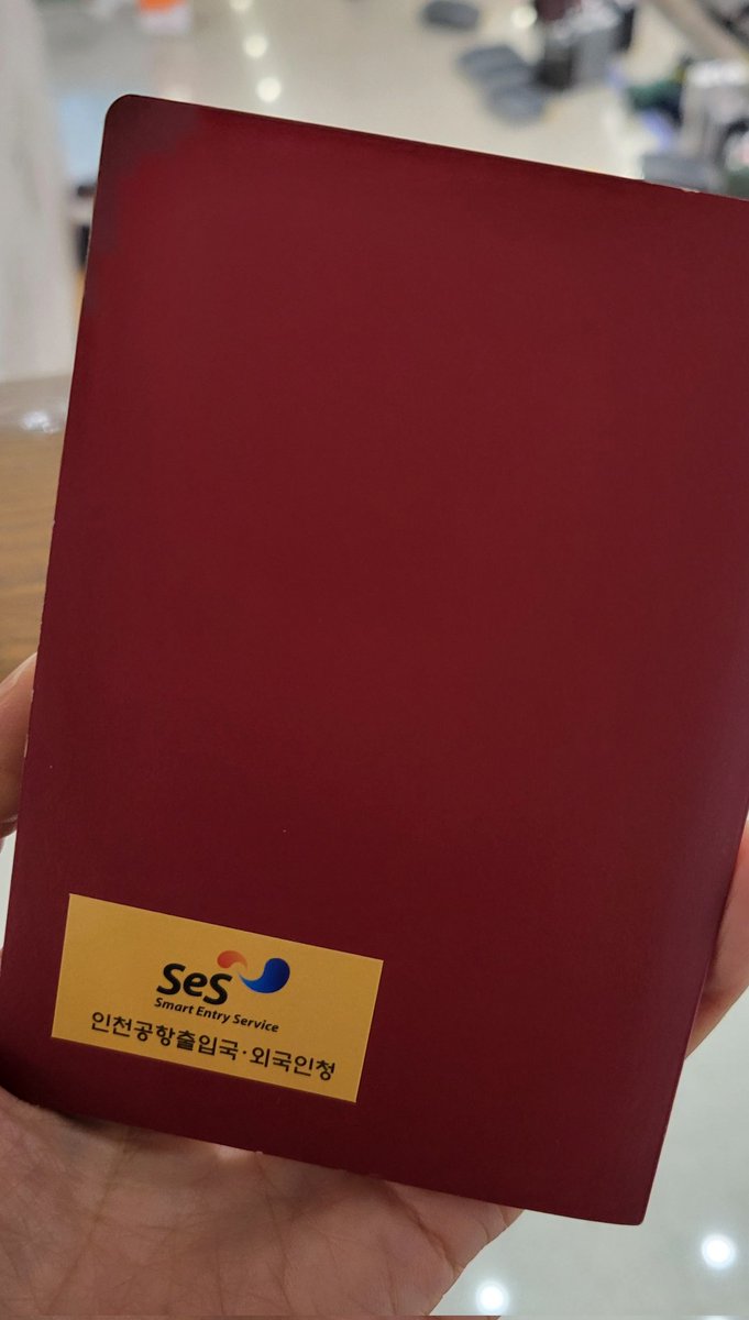 nico🙂 tweet media