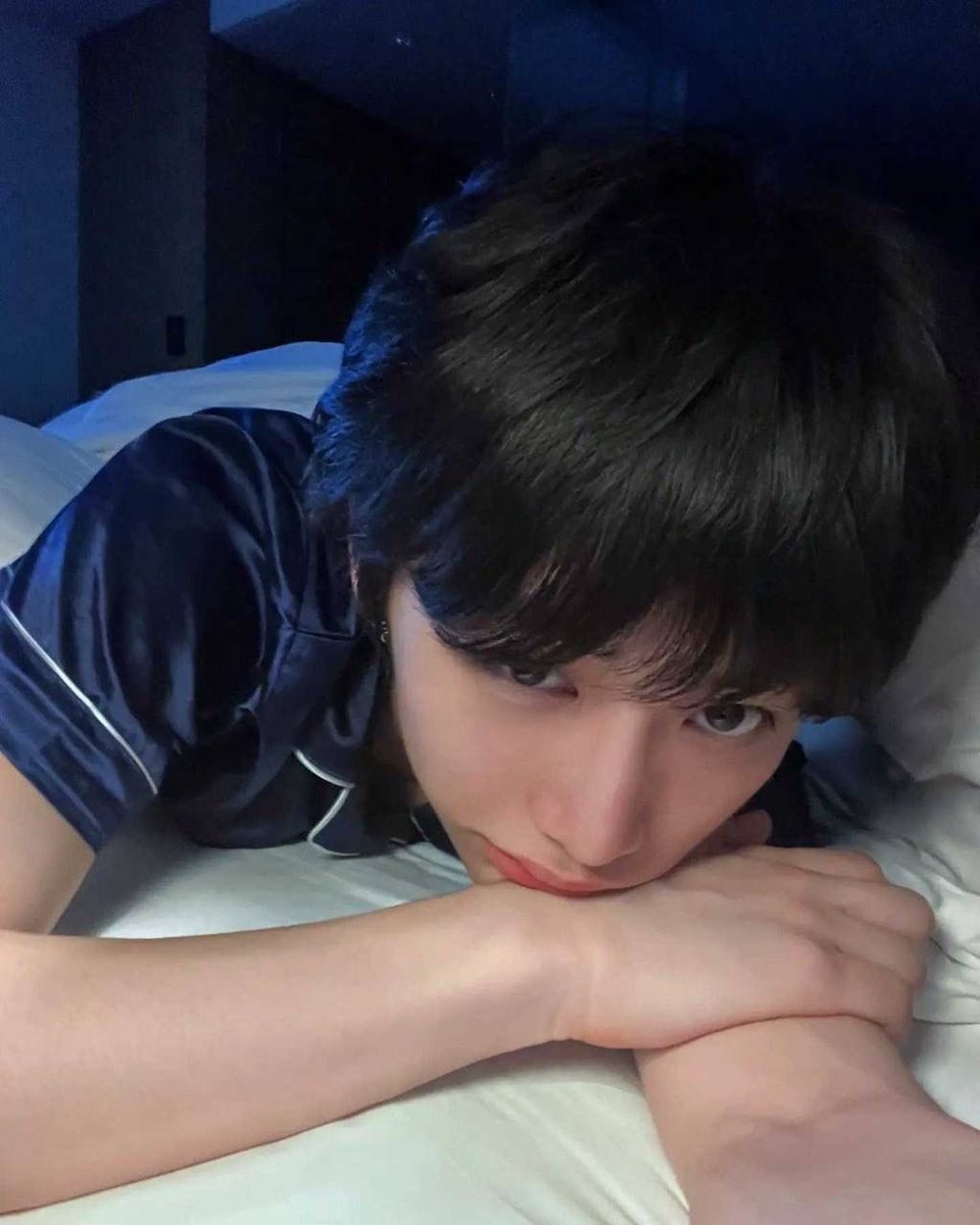 520myung's tweet photo. how cute .. 💙 https://t.co/d29I1SWyfS