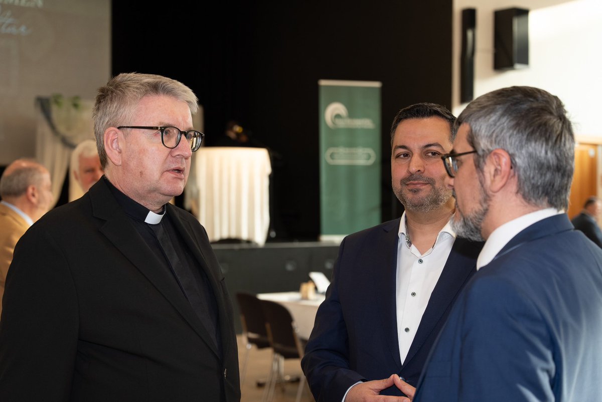 Koordinationsrat der Muslime tweet media