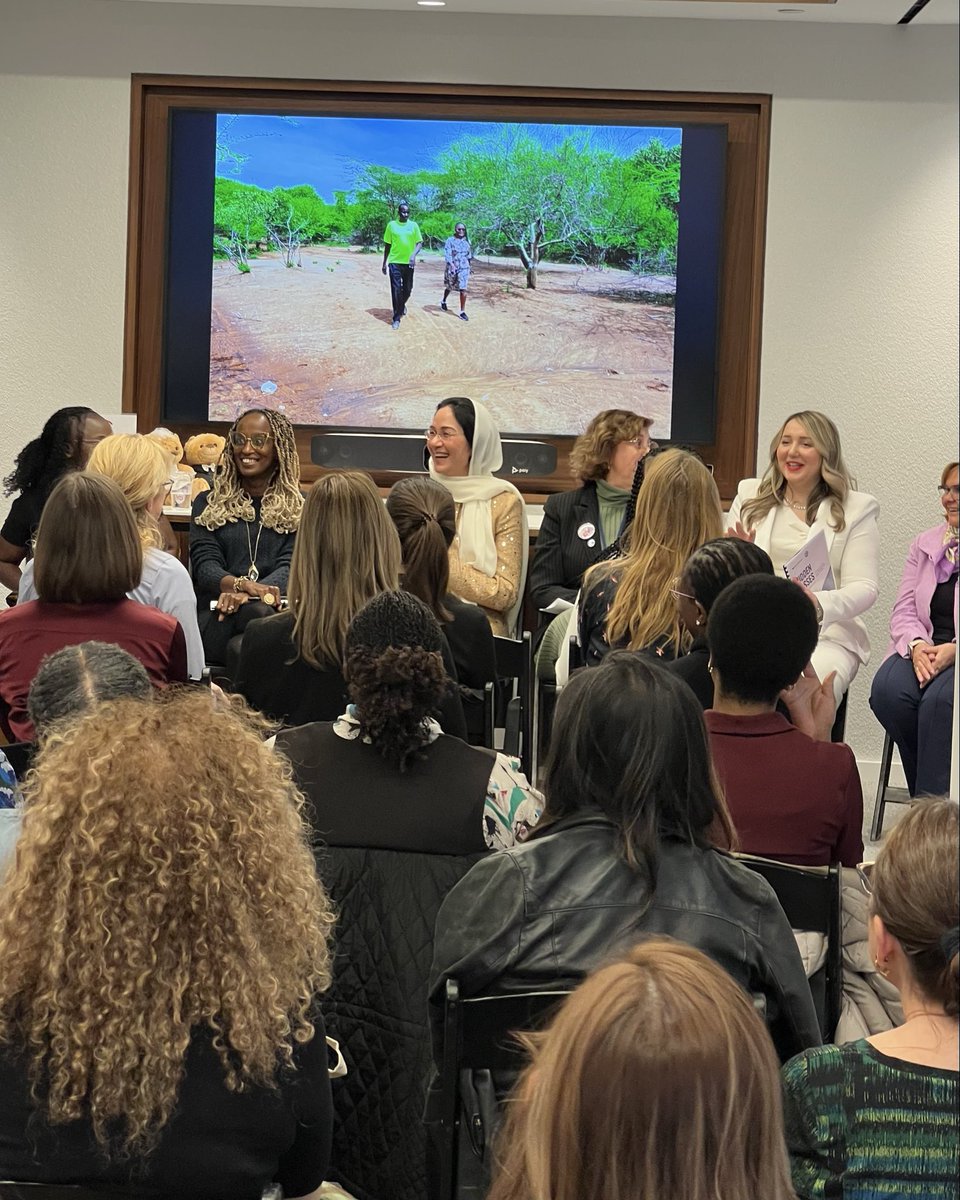 Femmes For Freedom tweet media