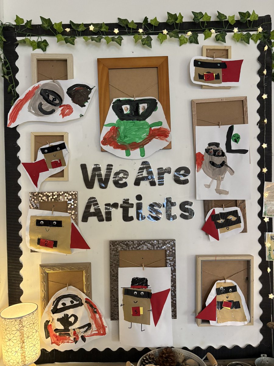 MrsGriffiths7's tweet photo. Our supertatoes and evil pea creation! 🥔🫛 #supertato #evilpea #weareartists https://t.co/x3tRT5eBdk