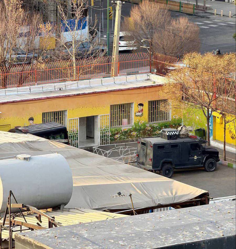 RandomstuffA2Z's tweet image. Whatever you think of the US or Israel, using kindergartens, schools and clinics for military purposes is banned under international law for a reason. If the IRGC keeps treating children as shields, the world should call it what it is: a crime. #Tehran #HumanShield