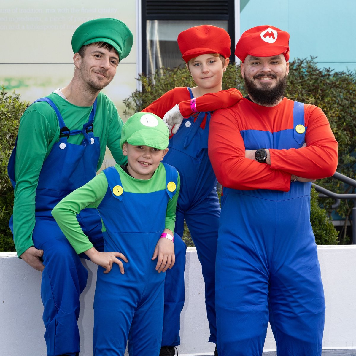 MCM Comic Con tweet media