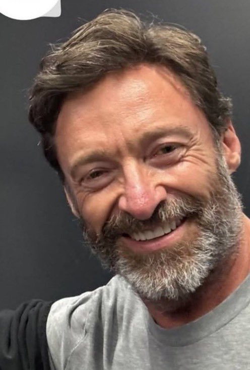 💋🪩 tweet media