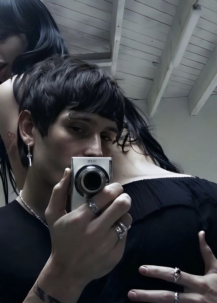 𖤐悪夢 tweet media