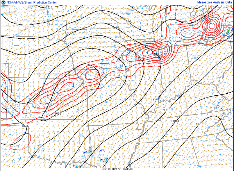 The enhancement of this boundary is really evident in 3hr surface temperature change analysis. Cool lake breeze CAA and warm-sector WAA clashing in N. IL is enhancing low-level convergence and low-level frontogenesis. #ILwx