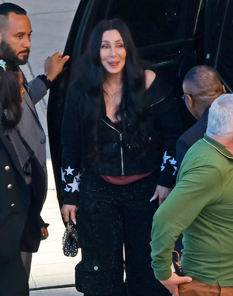 Cher Universe tweet media