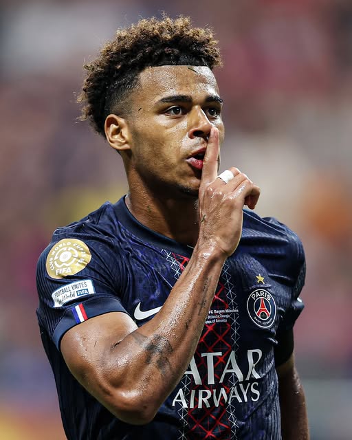 PSGINT_'s tweet photo. 🚨BREAKING: Desire Doue might start in midfield vs Chelsea https://t.co/C3dgFTwF43