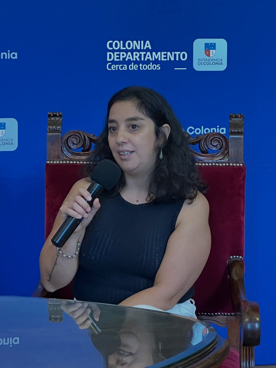Coloniavanza30's tweet photo. Apostando a la capacitación Lanzamiento  del curso orientado al conocimiento, rescate y preservación del Patrimonio Paleontológico. Que se impartirá en el laboratorio de nuestra Escuela Taller de Artes y Oficios Patrimoniales Manuel Lobo. 
#Coloniaavanza https://t.co/9E8QZGzr66