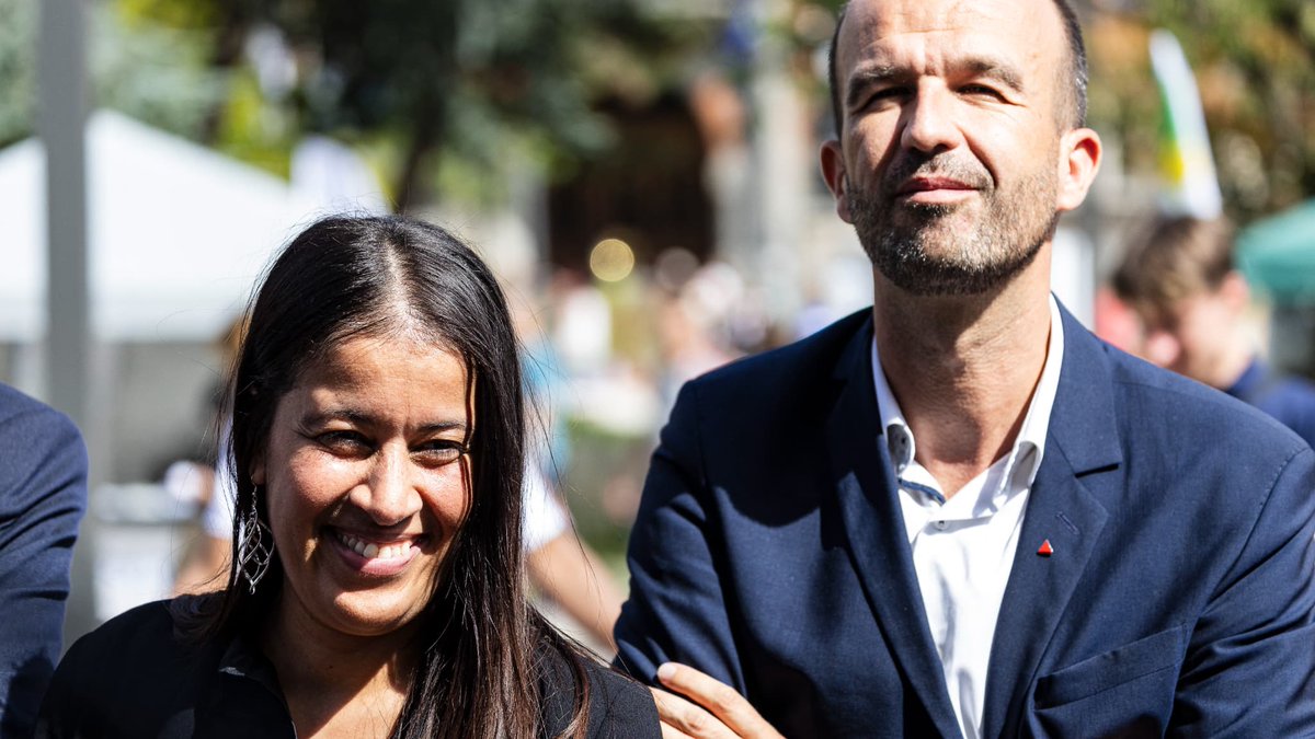 🔴⚡La candidate LFI <a href="/L_Addouche/">Lahouaria Addouche</a>
se hisse à la deuxième place à Lille selon un sondage <a href="/Cluster_17/">Cluster17</a> | Comme à chaque scrutin, les insoumis entament une progression dans les intentions de vote à quelques jours du vote. La liste insoumise prend 3 points en une semaine.