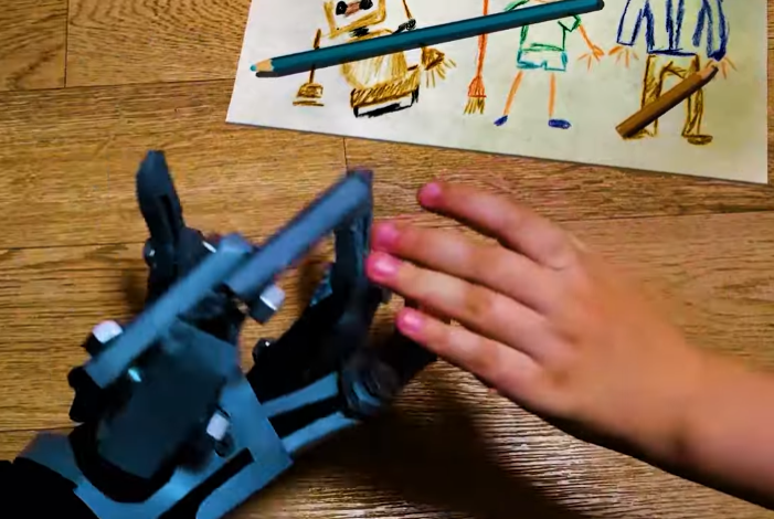 LIVE ACTION MIMIC, EPILOGUES AND BURNMIMIC??? THIS IS SO SICK YALL GOTTA SEE THIS 
youtube.com/watch?v=KMK5lO…