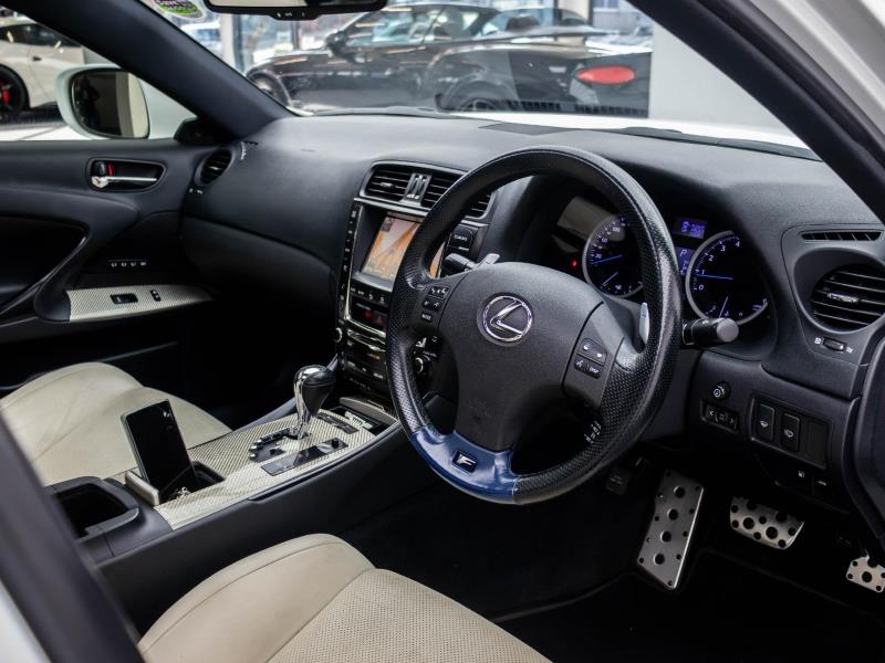 BoitumeloCaleb's tweet photo. R699 990
2010 Lexus IS F
5.0L V8 engine 
311kW &amp; 505Nm of torque 
(90 000 km). https://t.co/AzW4wodp7E