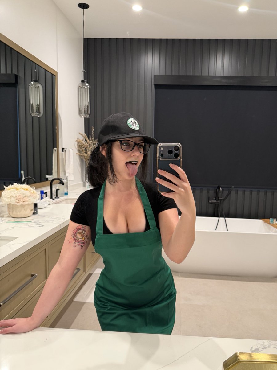 Sara Mei tweet media