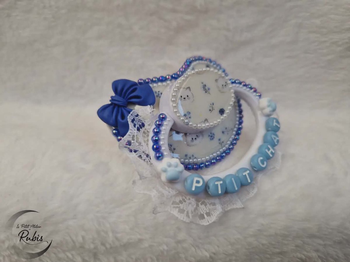 SpinelEtrubis's tweet photo. Shop :https://t.co/tcFUXvhdjq
🌙 P TIT CHAT 🐈
🇨🇵 Quel adorable p'tit chat adoptera cette tétine?
🇬🇧 Which adorable little cat will adopt this paci?
#pacifier #decopacishop #ageregressionshop #agereshop #ageplay #abdl #daddy #littlegirl #littleboy #mommy #régression #Stress https://t.co/oHXJq6TCzy