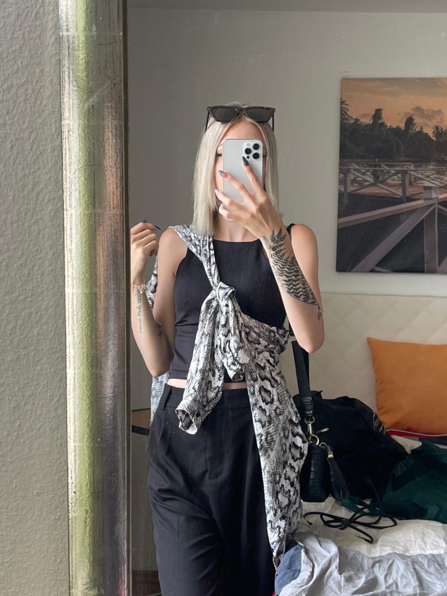 Stina 💛😘 tweet media