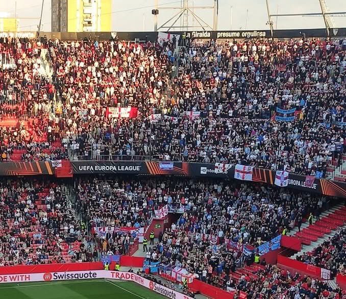 FootballAwaydays tweet media