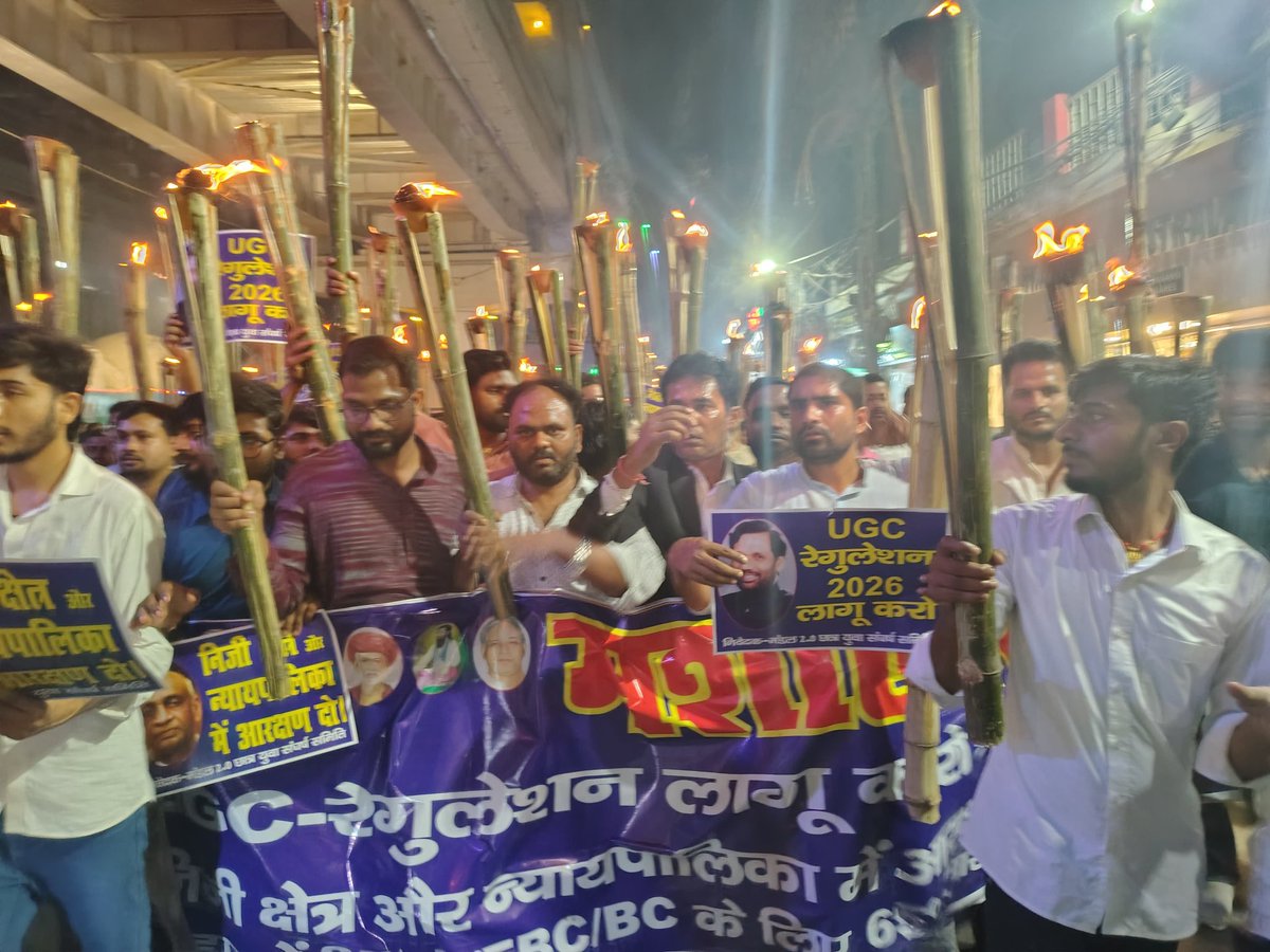 Amar Azad (امر آزاد) tweet media