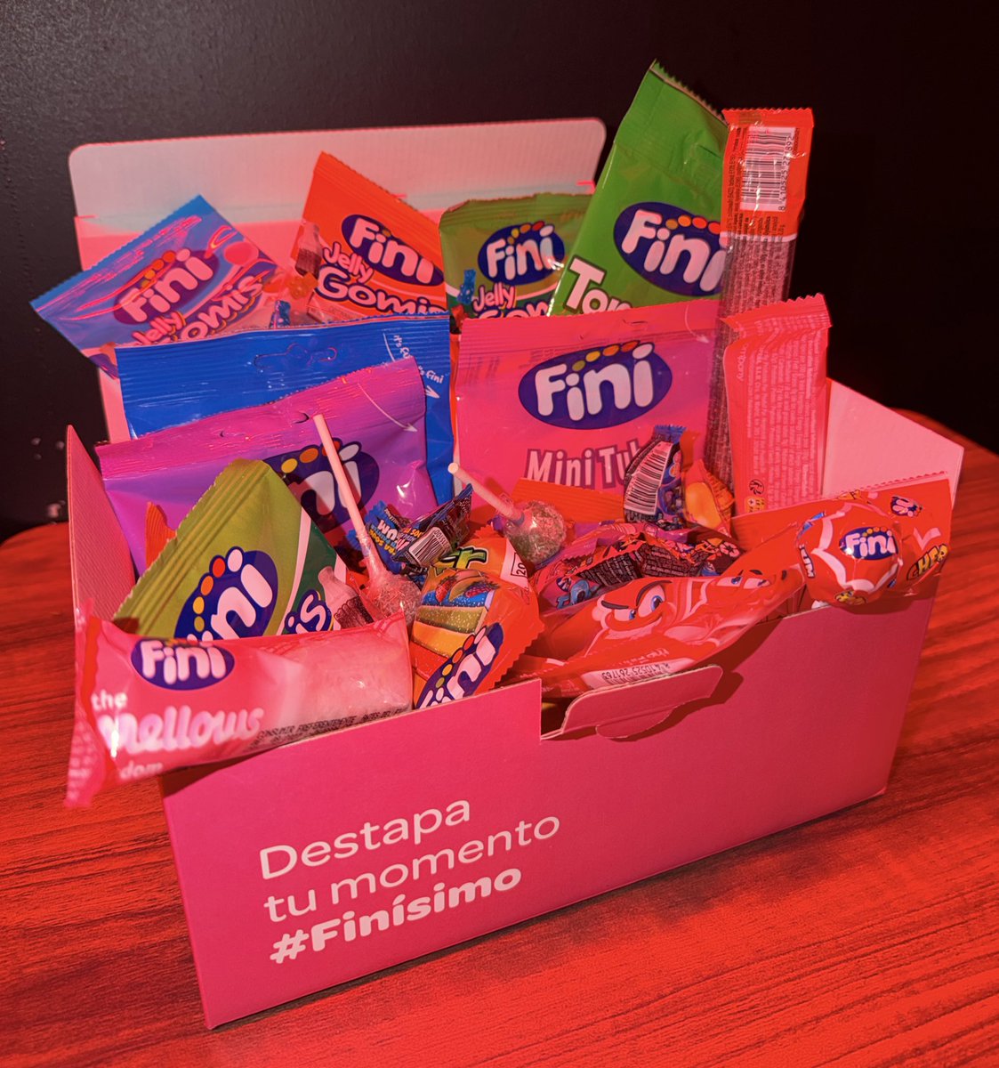 Fini Golosinas tweet media