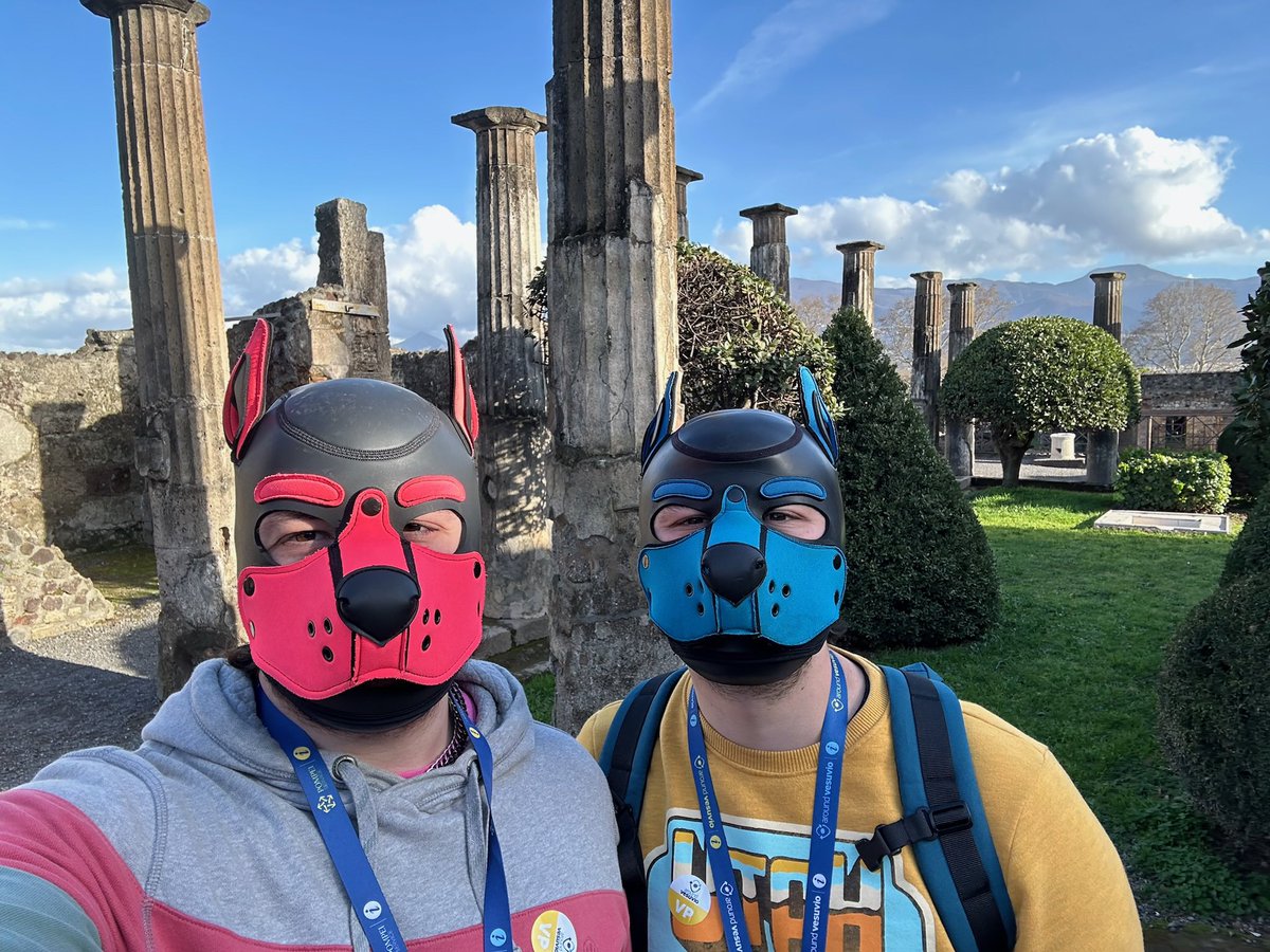 Axel 🔜 🎄🎄🎄🎄🎄 tweet media