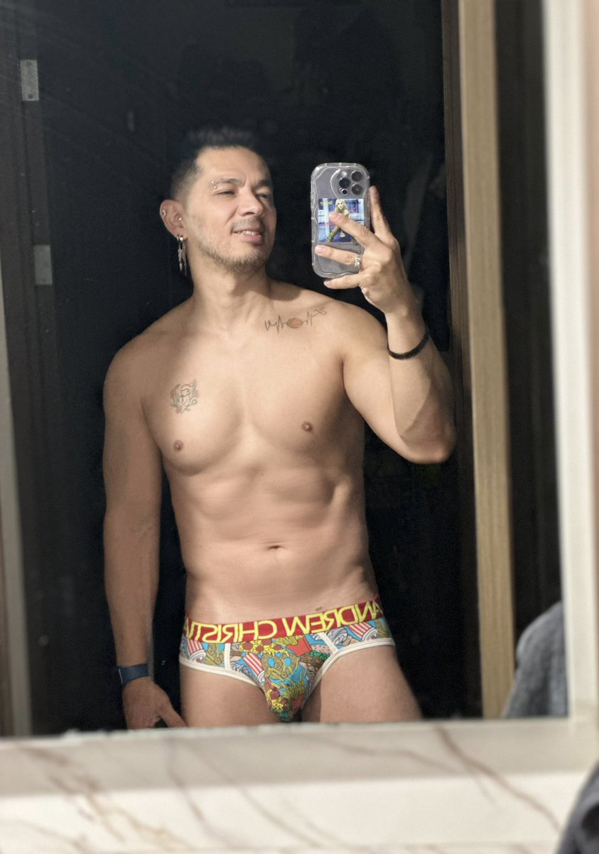 𝓁𝓊𝒾𝓈 𝒸𝒽𝒶𝓋𝑒𝓏 tweet media