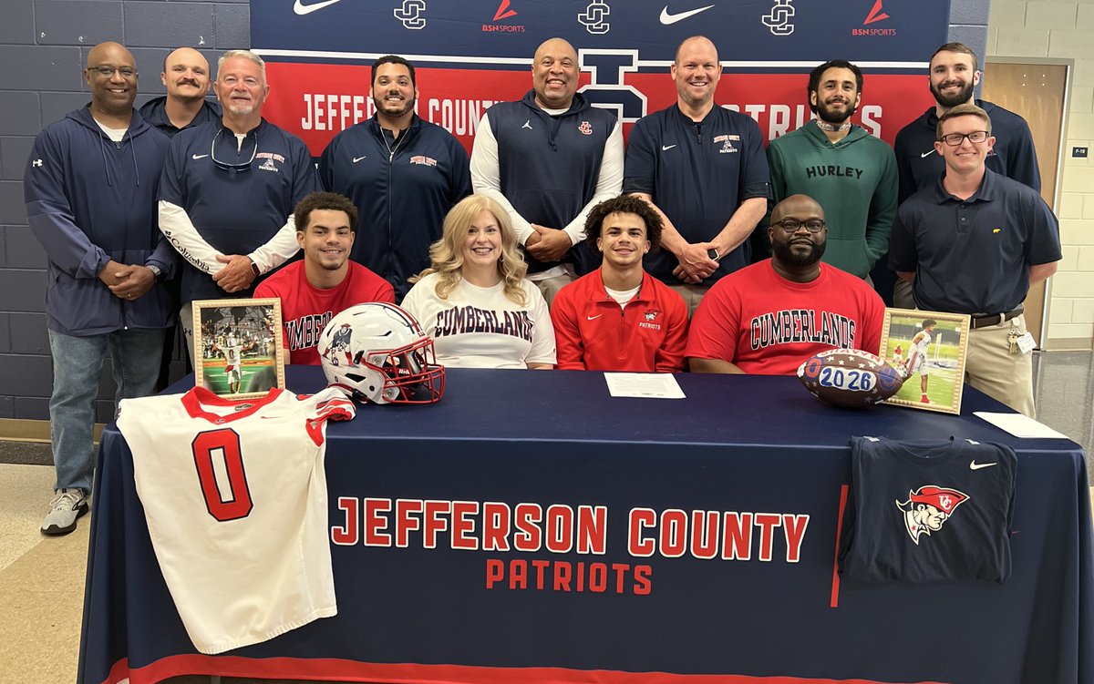 Dennis Barker Jr tweet media