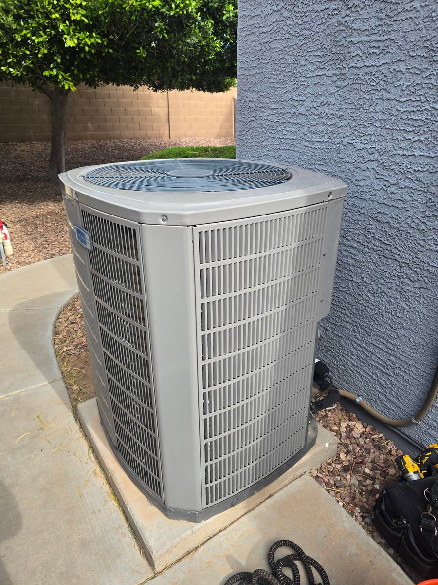 Alaskan Air Conditioning tweet media