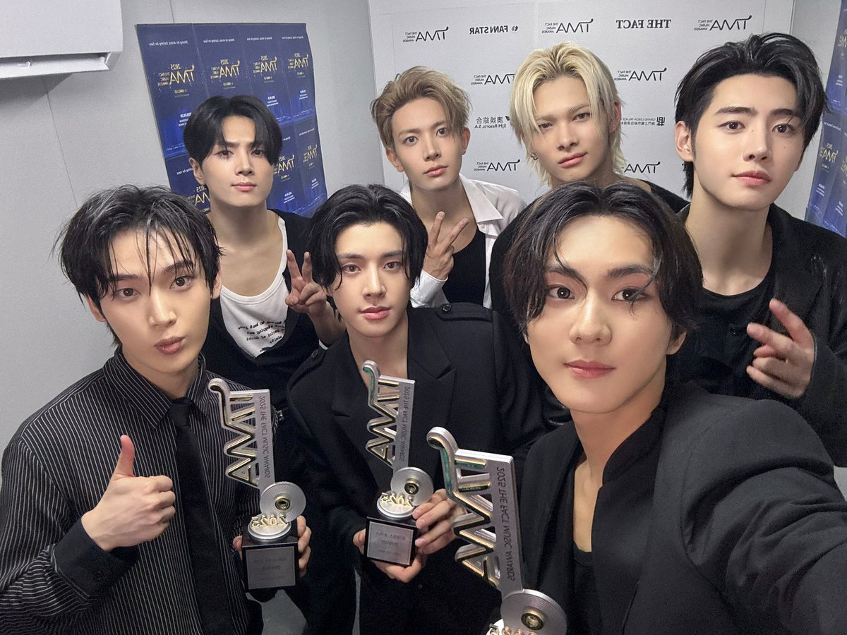 DO NOT STOP DROPPING TAGS!

<a href="/BELIFTLAB/">BELIFT LAB</a> RETRACT YOUR STATEMENT. LET HEESEUNG DO SOLO ACTIVITIES WHILE BEING AN ENHYPEN MEMBER

#BELIFTLABTREATENHYPENBETTER
#HEESEUNG 
#ENHYPENIS7
#COMEBACKHEESEUNG

ENHYPEN HOME
#ENHYPEN_IS_7
#ENHYPEN_HOME
#Alwayswithyou