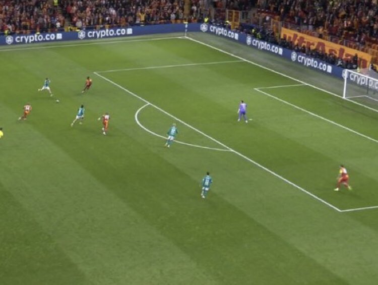 dustin 🇨🇴 tweet media