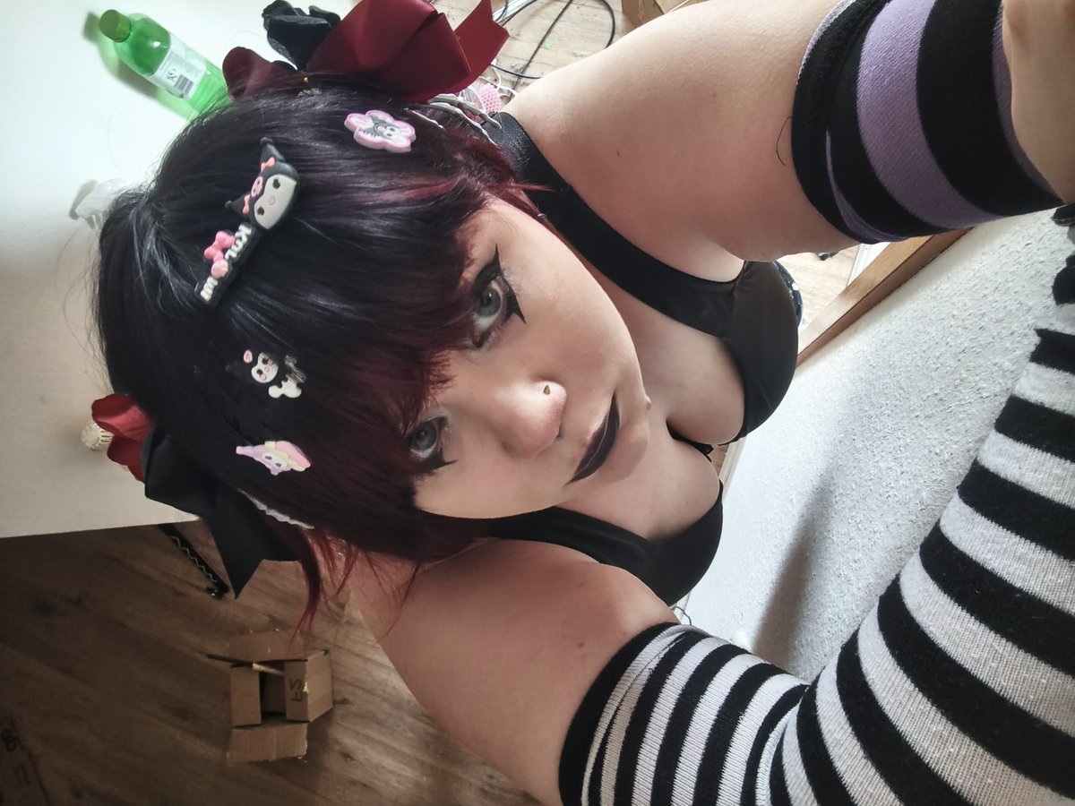 Skunkprincess tweet media