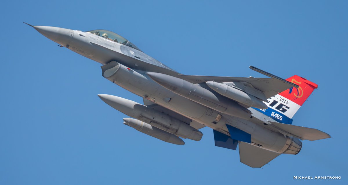 Michael Armstrong tweet media