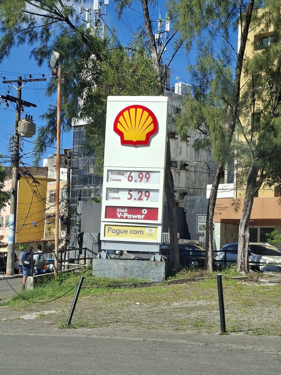AugusAndrade's tweet photo. Isso é muita sacanagem com o povo brasileiro. Aqui na Bahia!!
@gustavocastanon @TamirFelipe @Fredkrepe https://t.co/8qCUS2HgZe