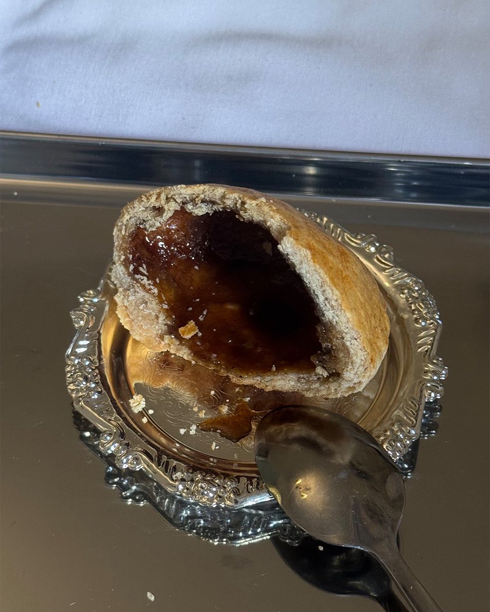 شراريب ميلو tweet media