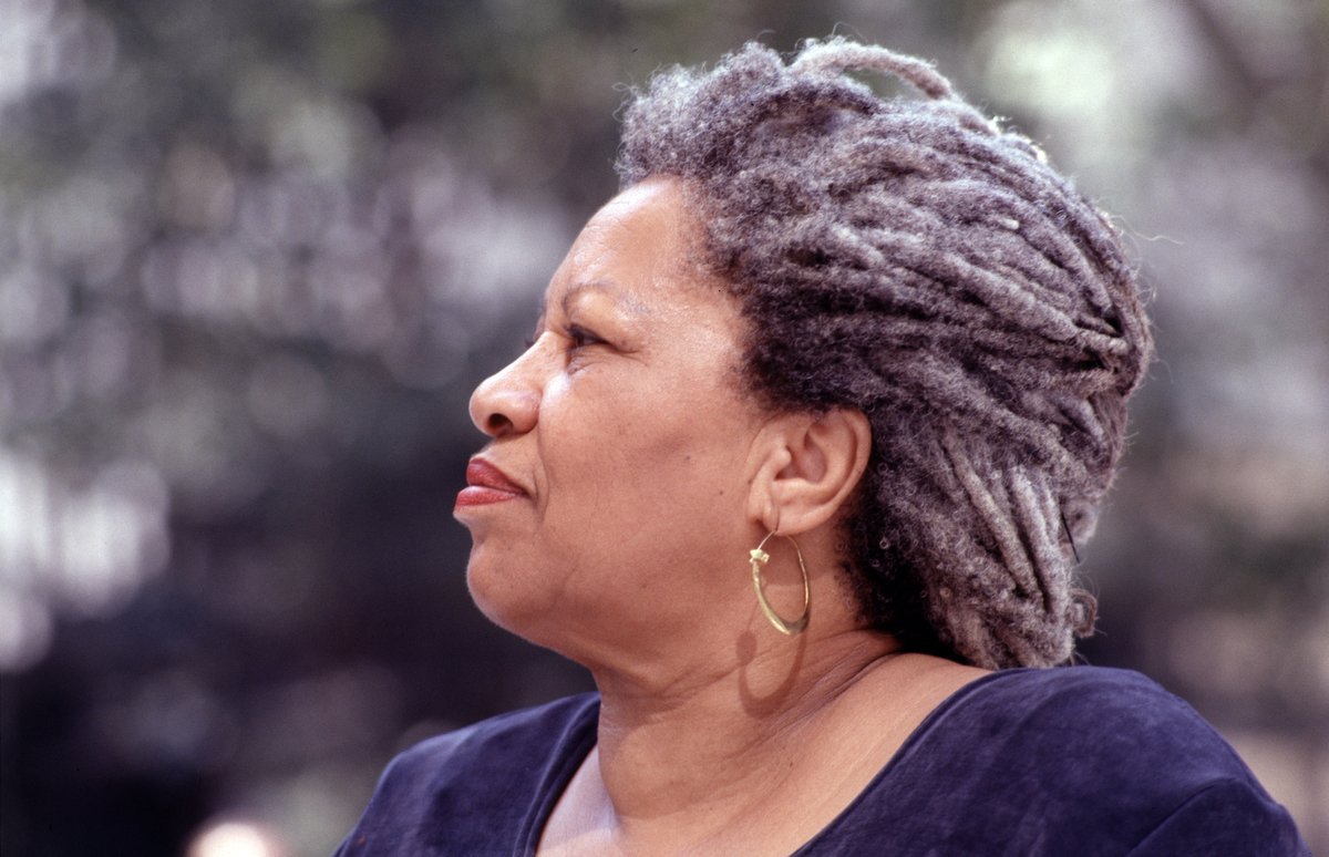 Kirkus Reviews tweet media