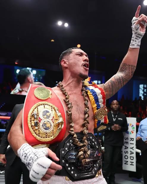 WorldBoxingNews's tweet image. IBF statement:

Never communicated with Zuffa about sanctioning Opetaia-Glanton.

• Approved via Sean Gibbons mediation
• IBF told Zuffa belt would be a “token” only
• Sanction withdrawn
• $73K fee returned

IBF reviewing Opetaia’s status as he was unaware of title situation.